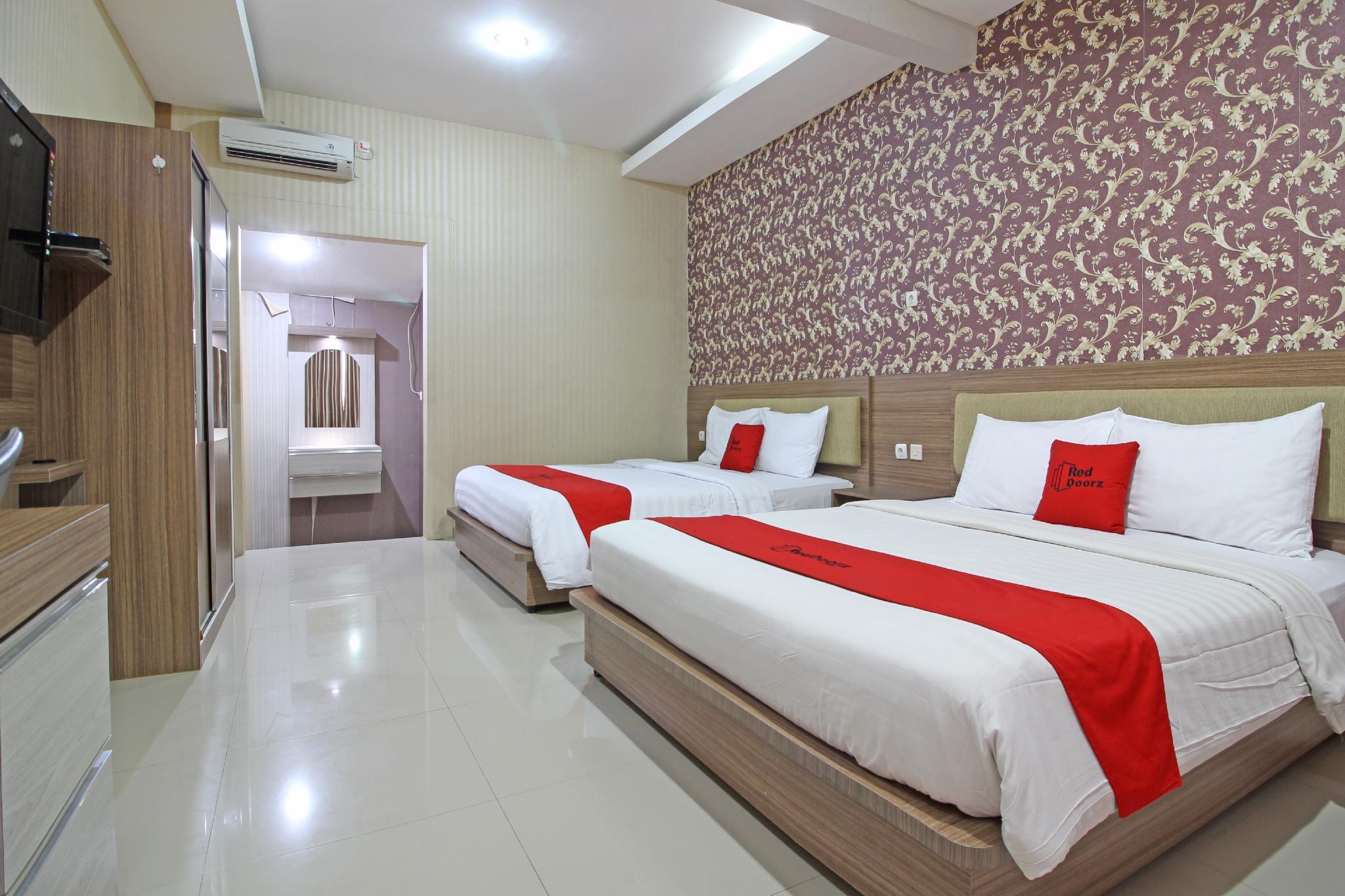 Reddoorz Near Jogja City Mall Melati Luaran gambar