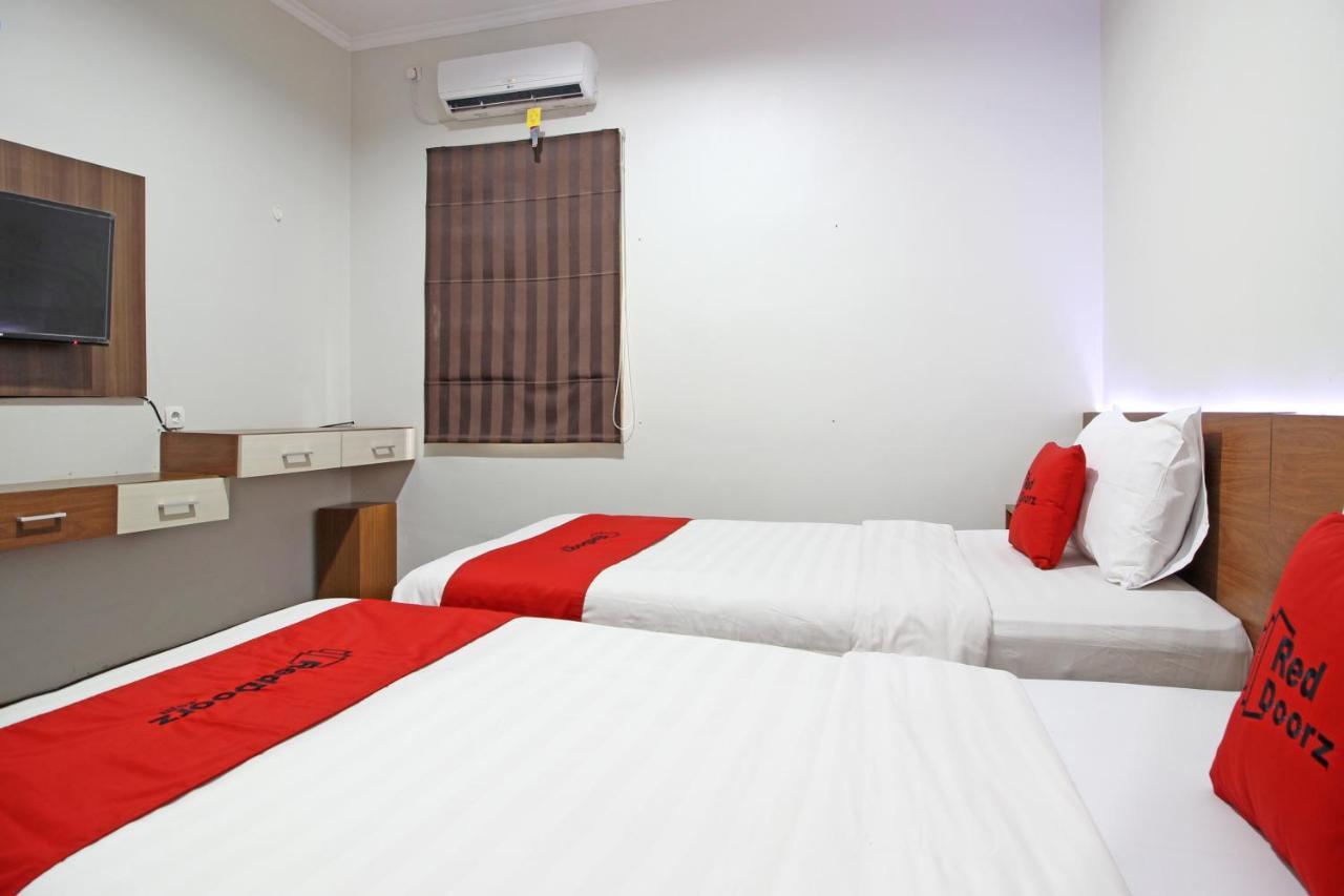 Reddoorz Near Jogja City Mall Melati Luaran gambar